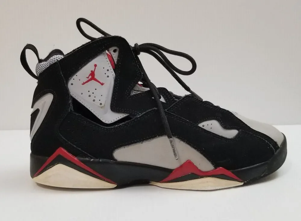 Nike Air Jordan True Flight GS Black Varsity Red Wolf Grey Sz 6.5Y / Women's 8